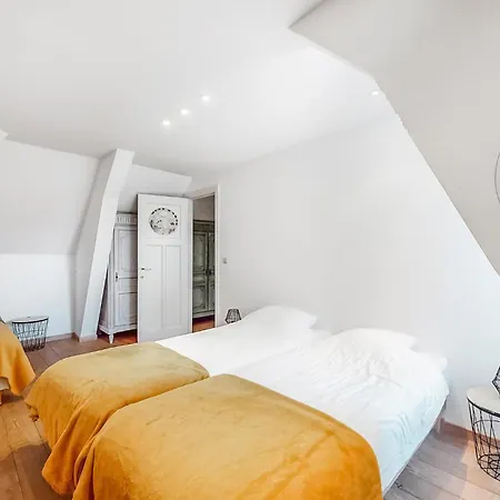 6 Bedroom Awesome Home In Groffliers Tatil Evi